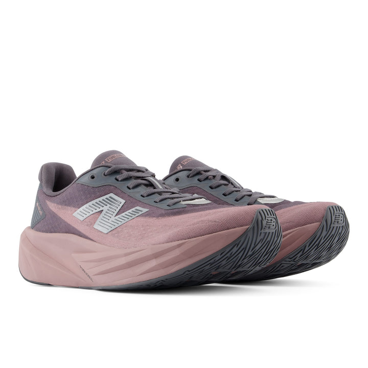 New Balance Women&