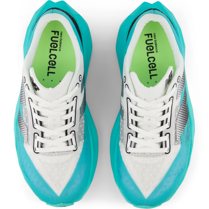 Top of New Balance Women&