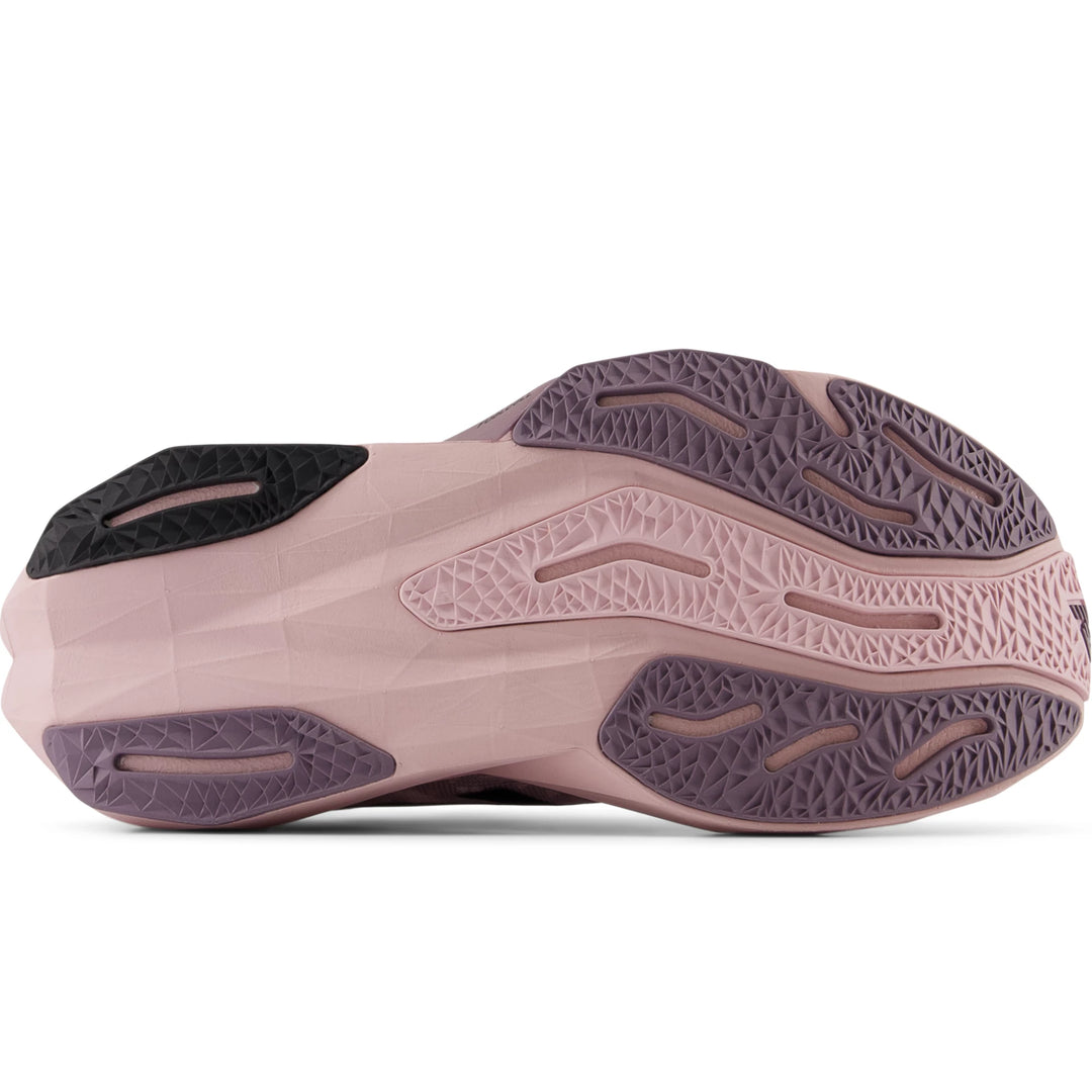 Sole of New Balance Women&