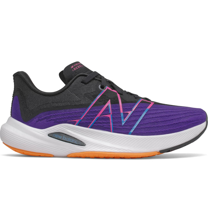 Side of New Balance Women&