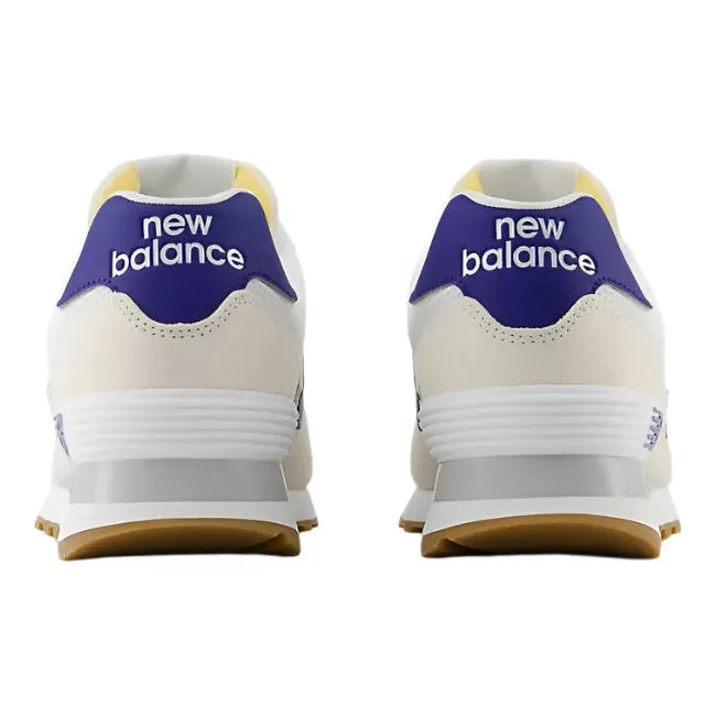 Heels of New Balance Women&