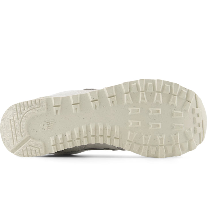 Sole of New Balance Women&