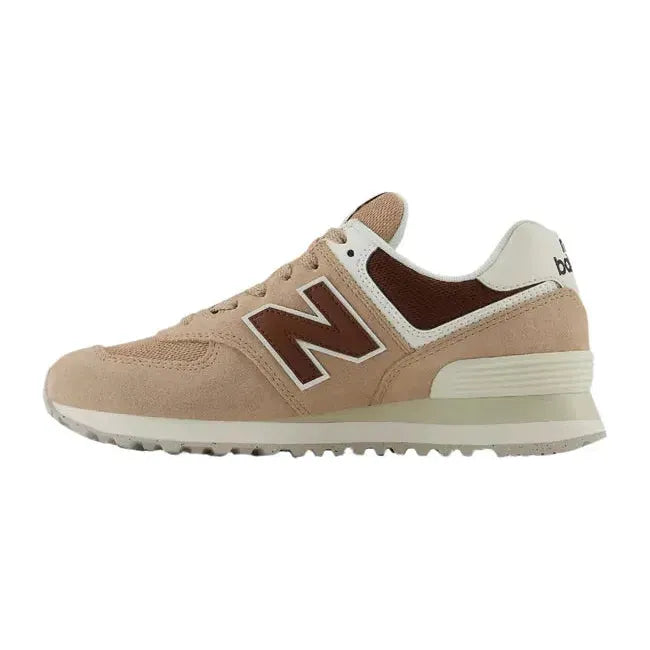 New Balance Women's 574 Lifestyle Shoe Flat Taupe/Rich Oak/Turtledove WL574DO2