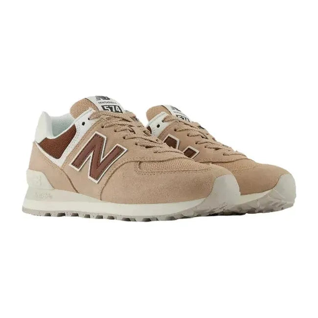 New Balance Women's 574 Lifestyle Shoe Flat Taupe/Rich Oak/Turtledove WL574DO2