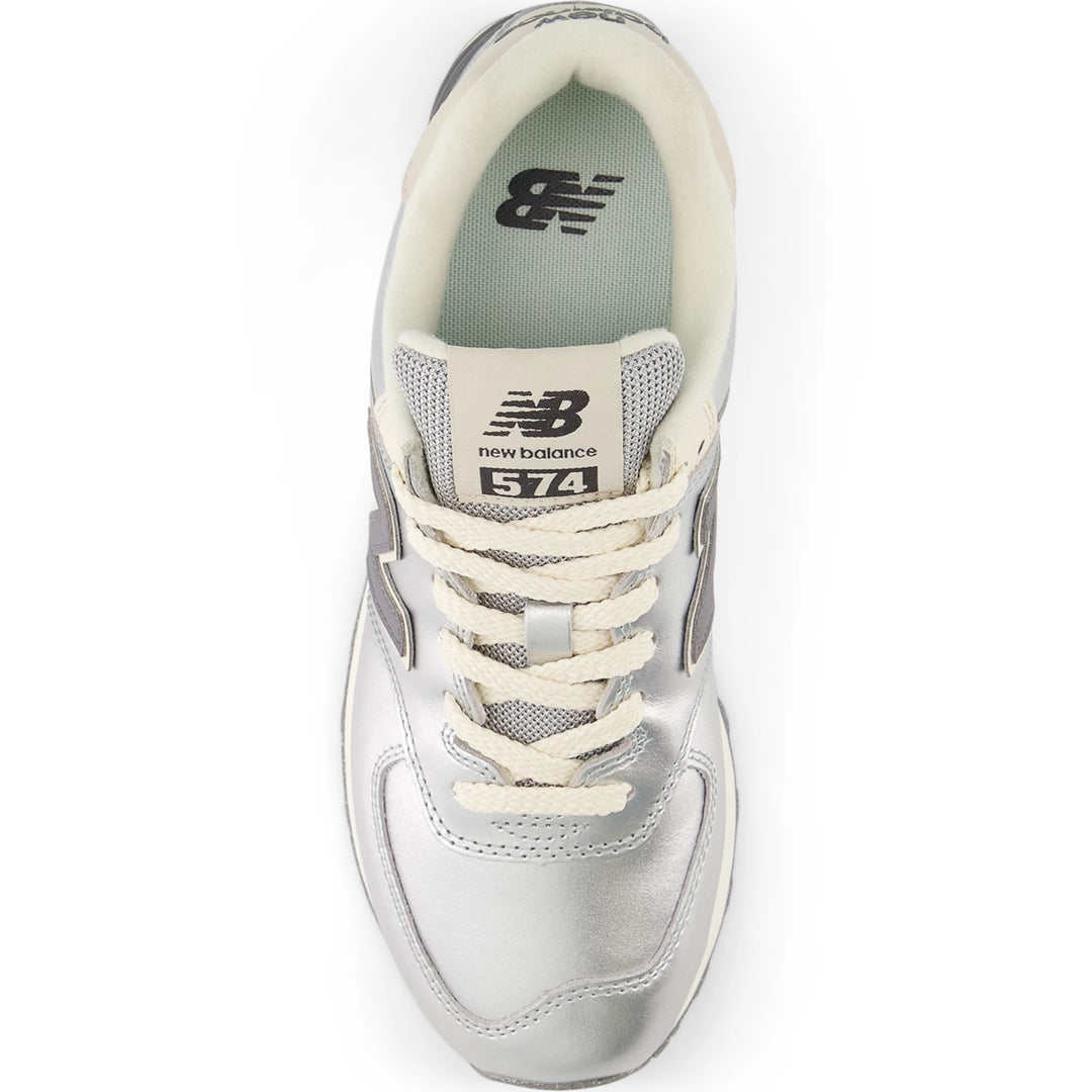 Top of New Balance Women&