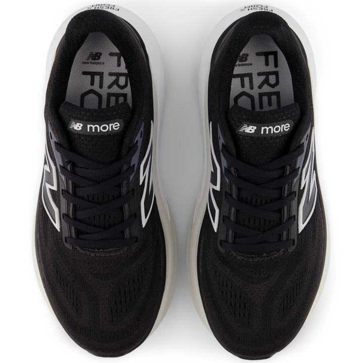 Top of New Balance Women&