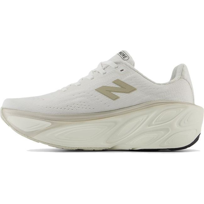 New Balance Women&#39;s Fresh Foam X More V5 Running Shoe WHITE/SEA SALT/LIGHT GOLD METALLIC WMORLW5