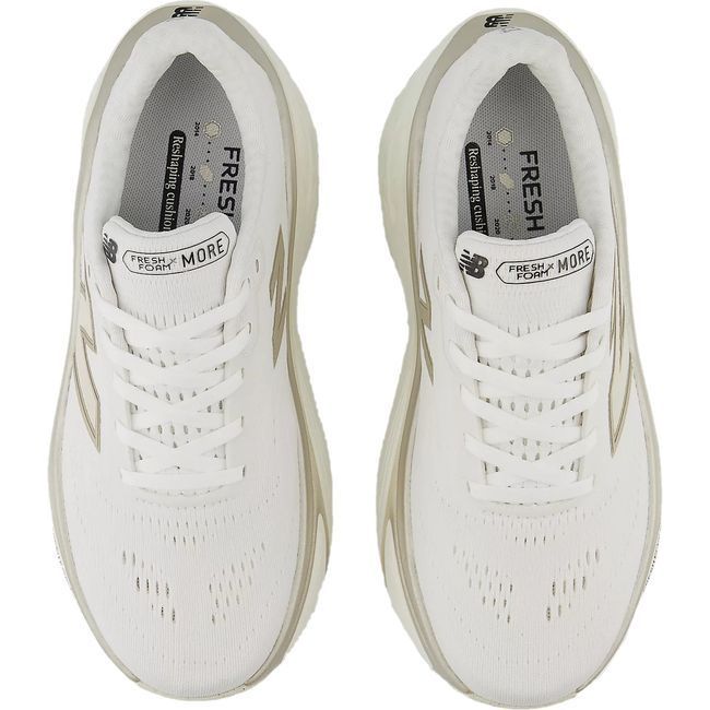 New Balance Women&#39;s Fresh Foam X More V5 Running Shoe WHITE/SEA SALT/LIGHT GOLD METALLIC WMORLW5