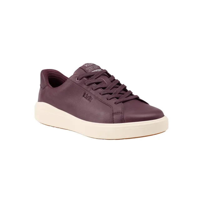 Front angle of Women’s Kizik Vegas 2 Sneaker in brown/red with off-white sole and handsfree step in