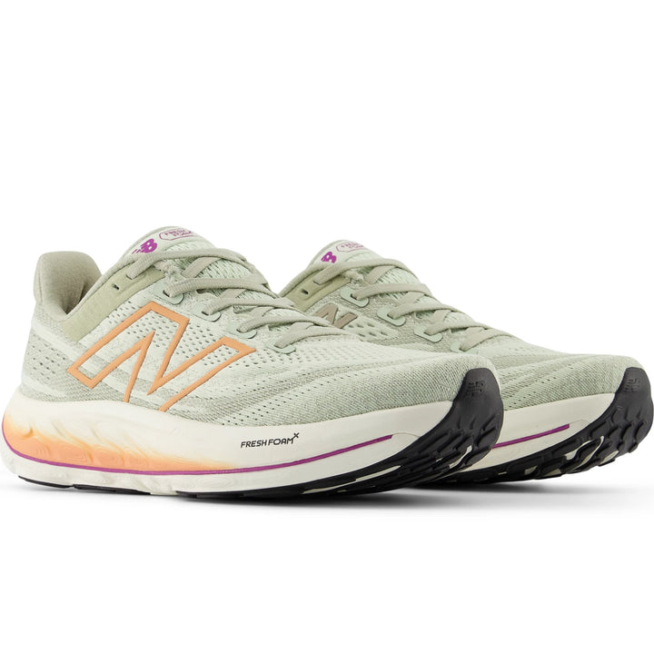 Pair of New Balance Women&