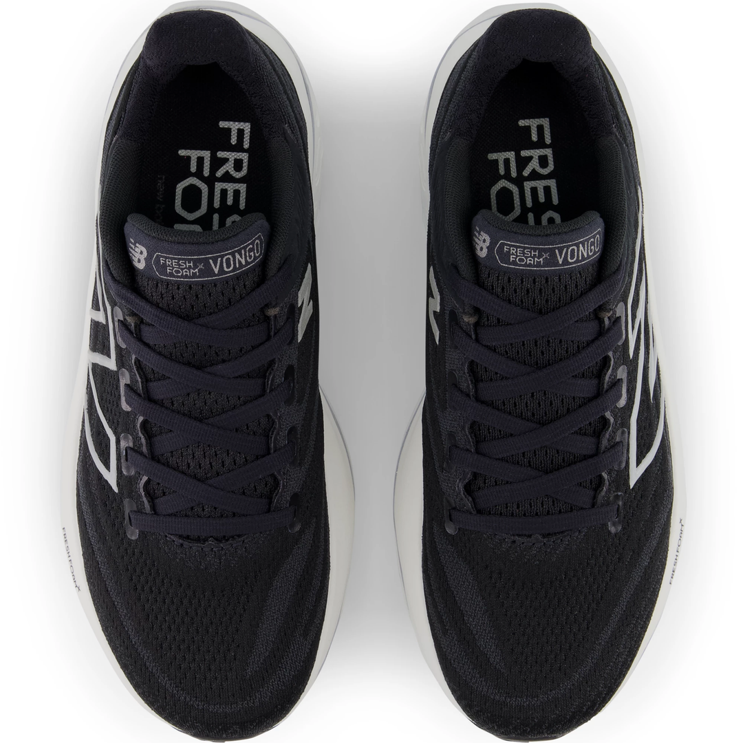 Top of New Balance Women&