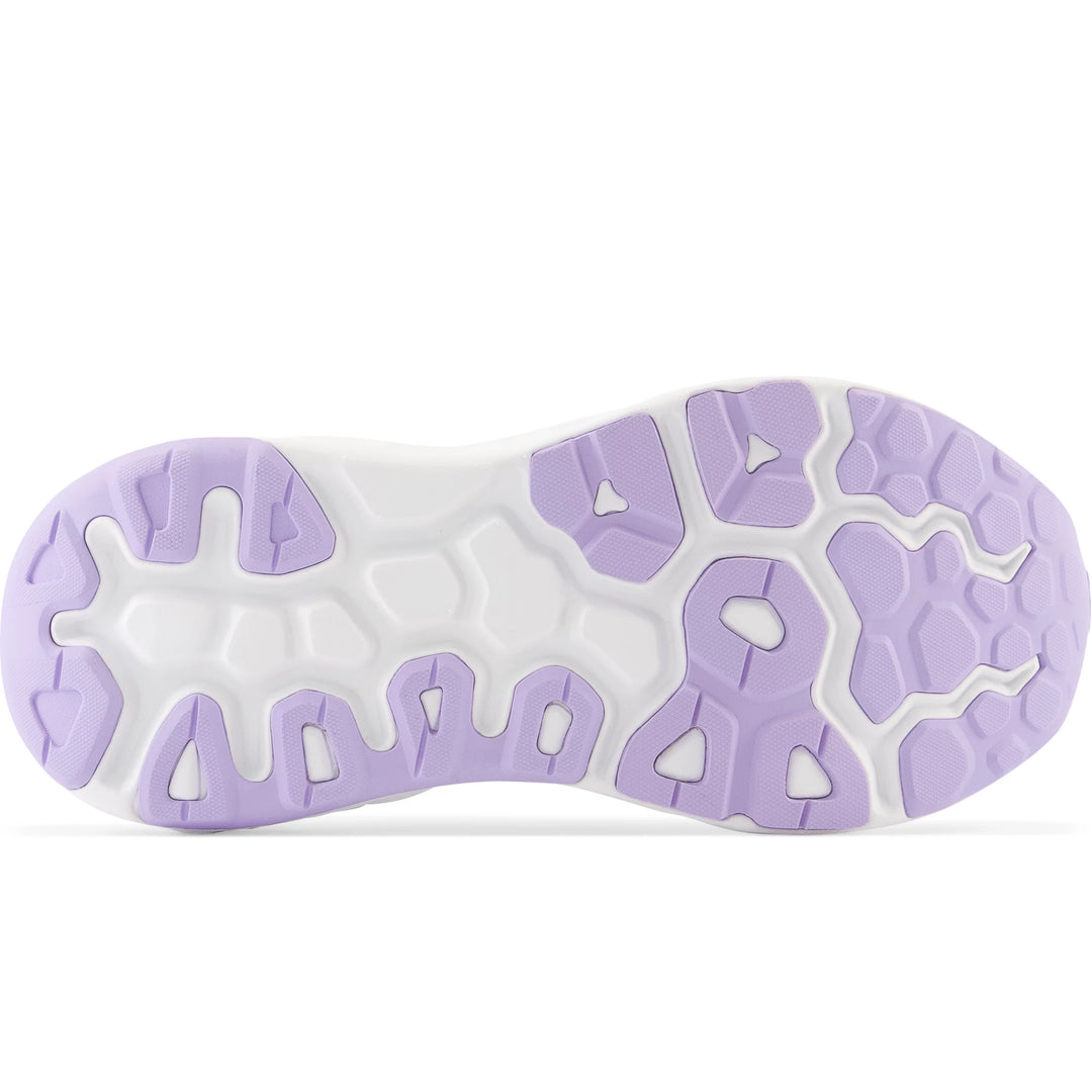 Sole of New Balance Women&