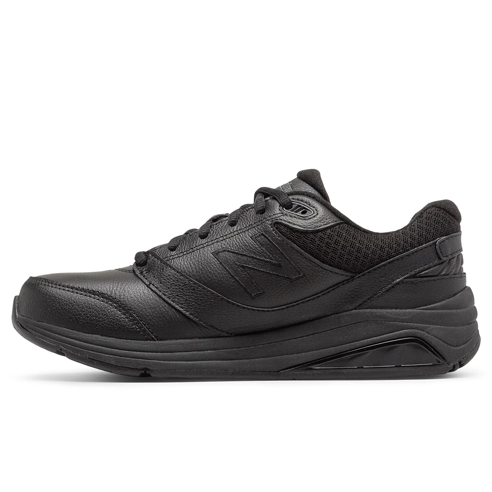 Inside of New Balance Women's 928 v3 walking shoe in Black
