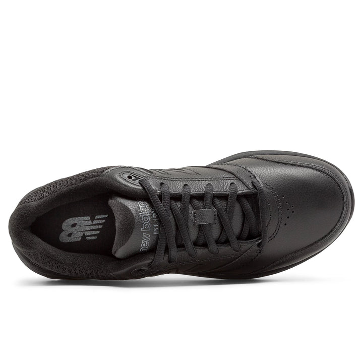 Top of New Balance Women&
