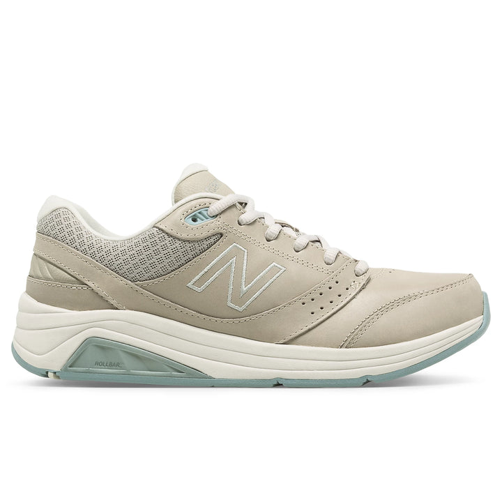 Side of New Balance Women&