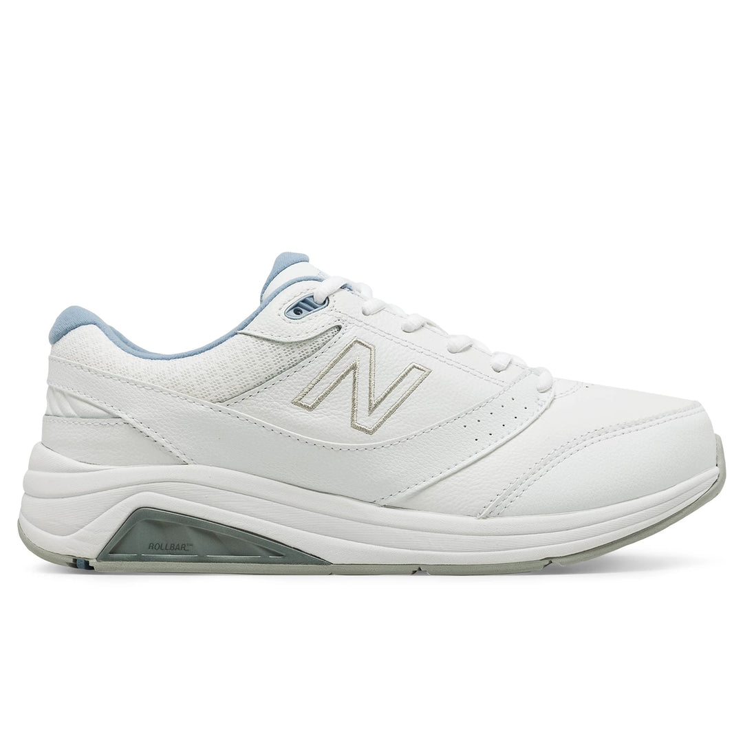 Side of New Balance Women&