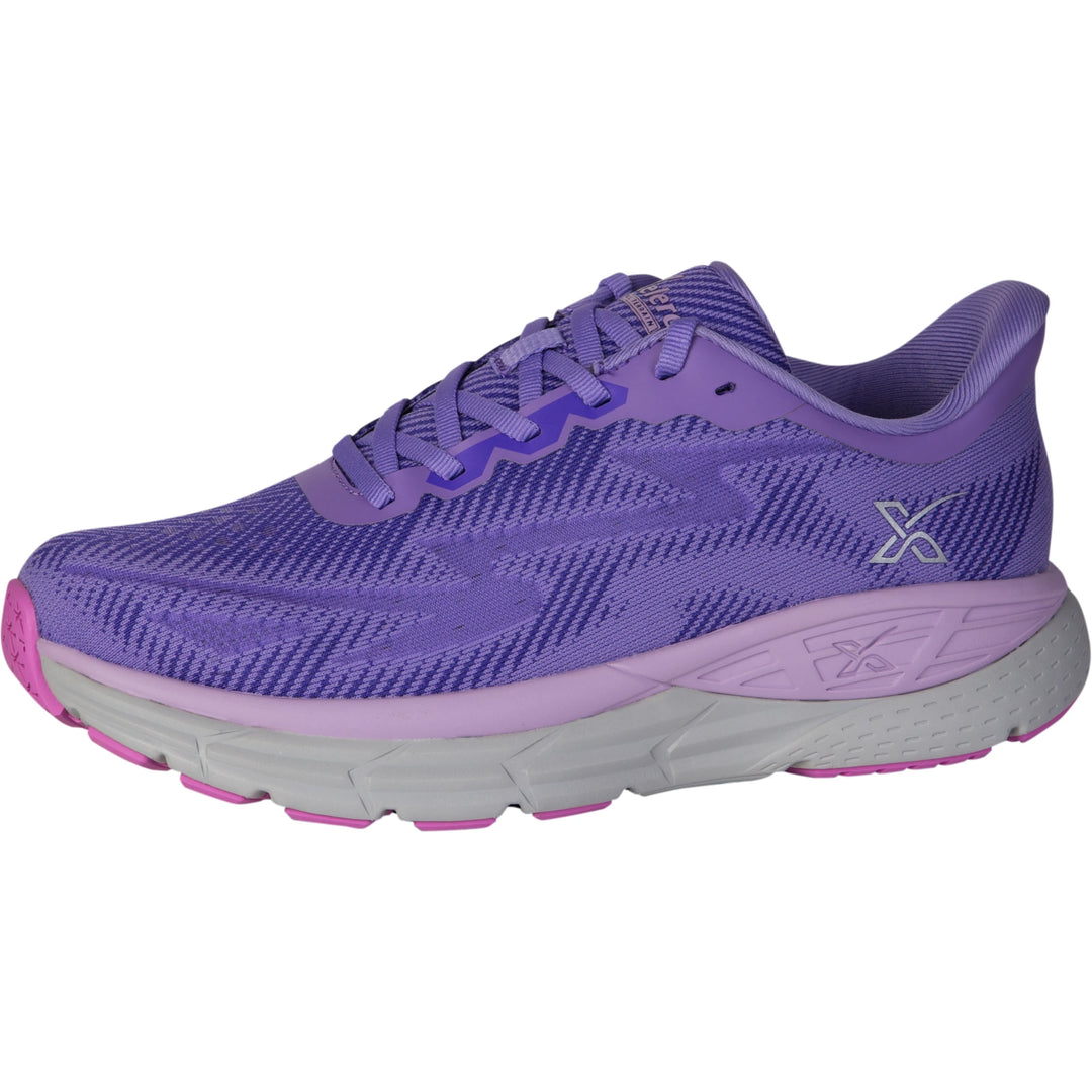 Inside of Xelero Women&