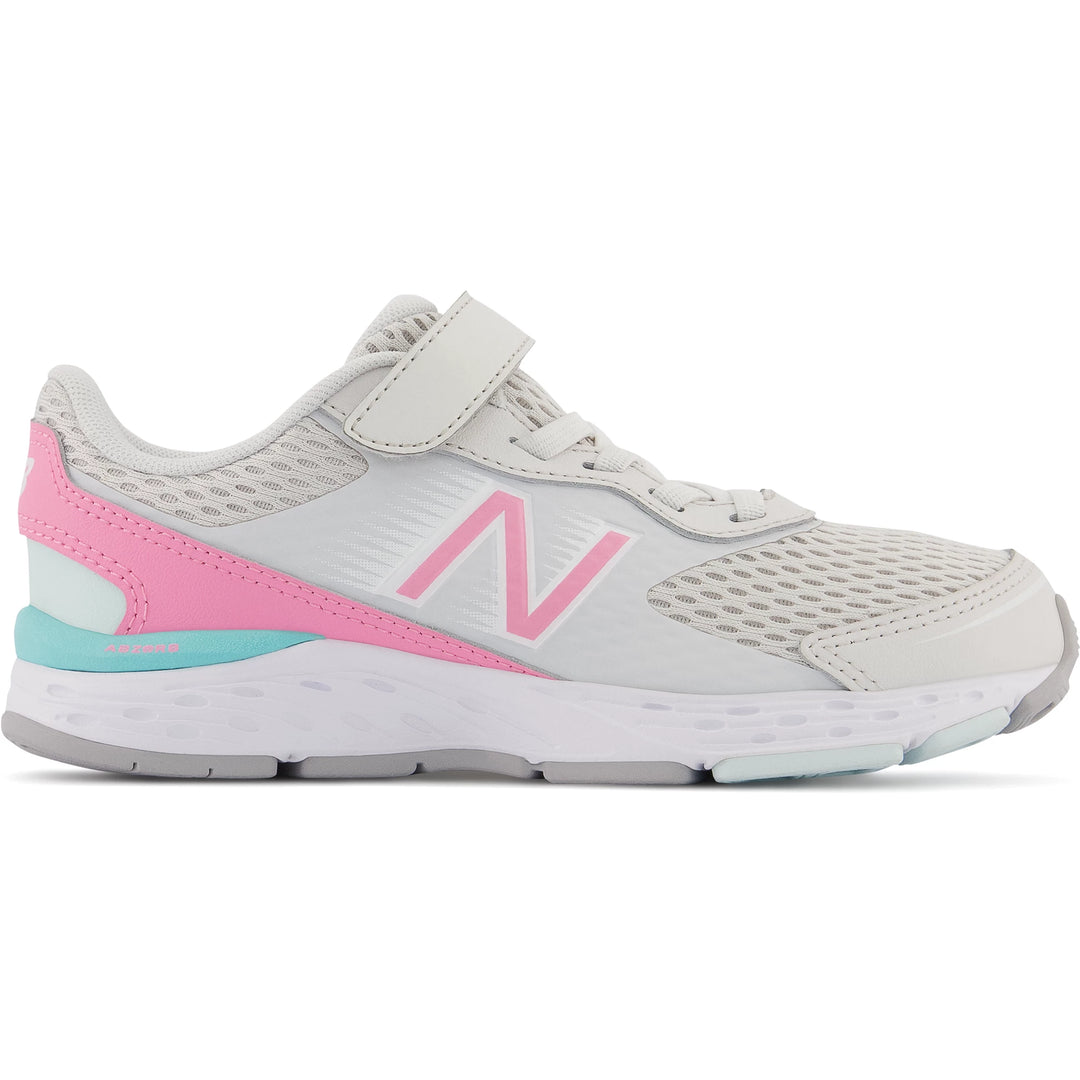Side of New Balance Kids&