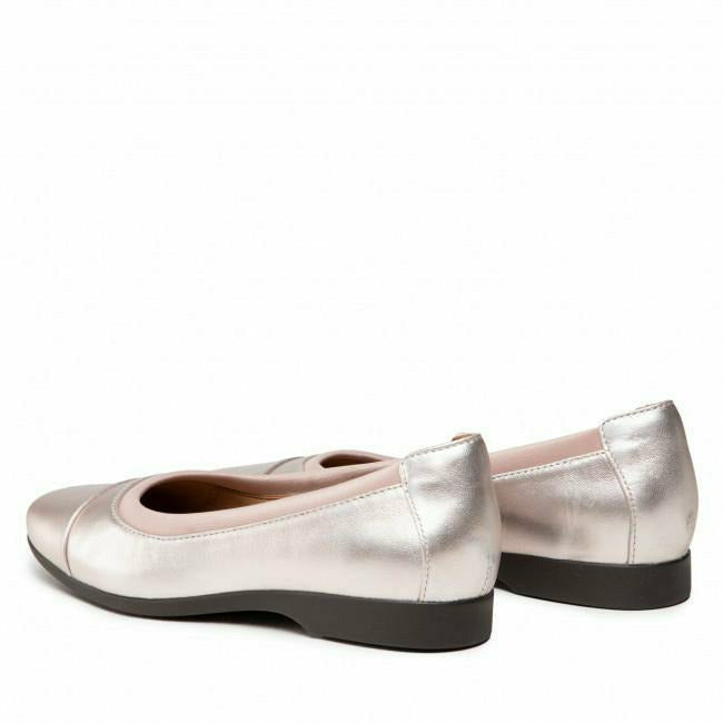  CLARKS FOOTWEAR Roderer Shoe Center