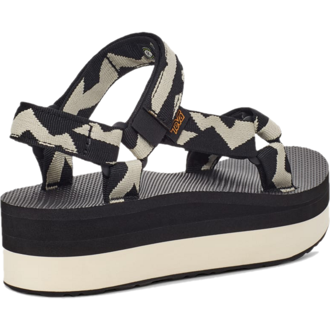 Teva Flatform Universal Sandals | Teva flatform, Teva sandals outfit, Teva  sandals