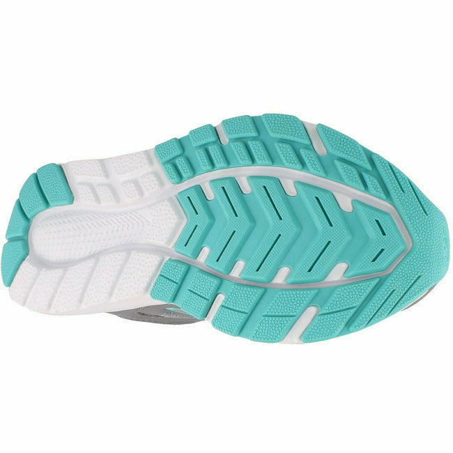  NEW BALANCE FOOTWEAR Roderer Shoe Center