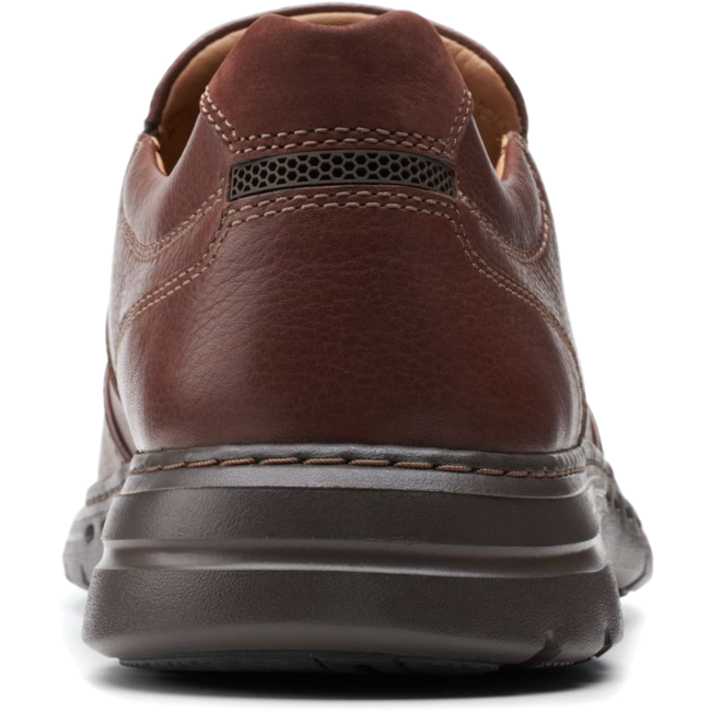  CLARKS FOOTWEAR Roderer Shoe Center