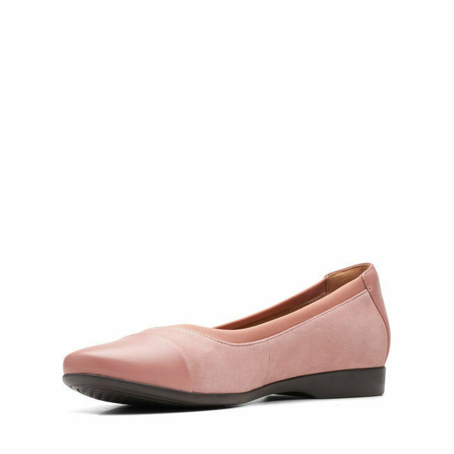  CLARKS FOOTWEAR Roderer Shoe Center