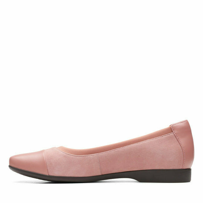  CLARKS FOOTWEAR Roderer Shoe Center
