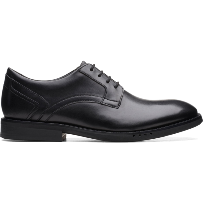  CLARKS FOOTWEAR Roderer Shoe Center