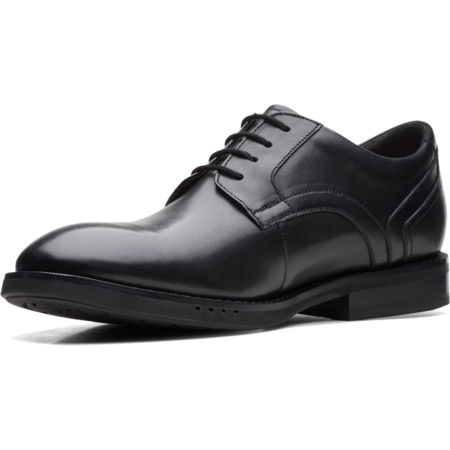  CLARKS FOOTWEAR Roderer Shoe Center