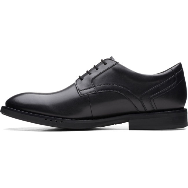  CLARKS FOOTWEAR Roderer Shoe Center