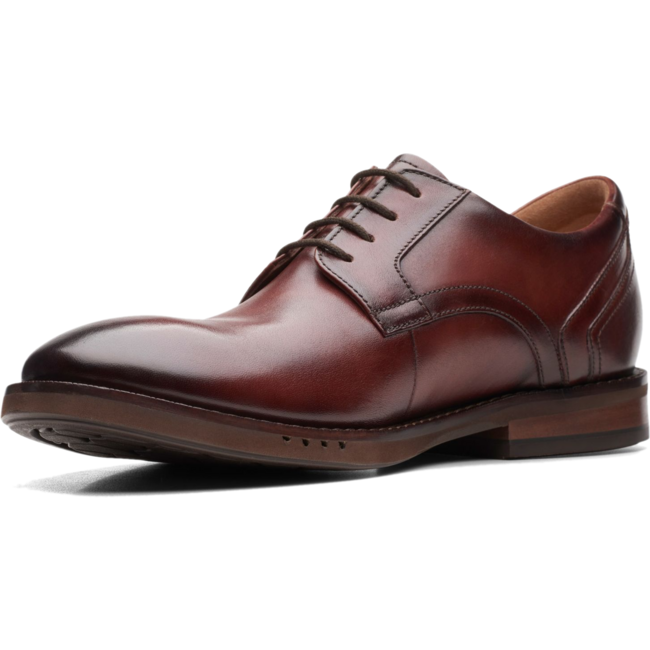  CLARKS FOOTWEAR Roderer Shoe Center
