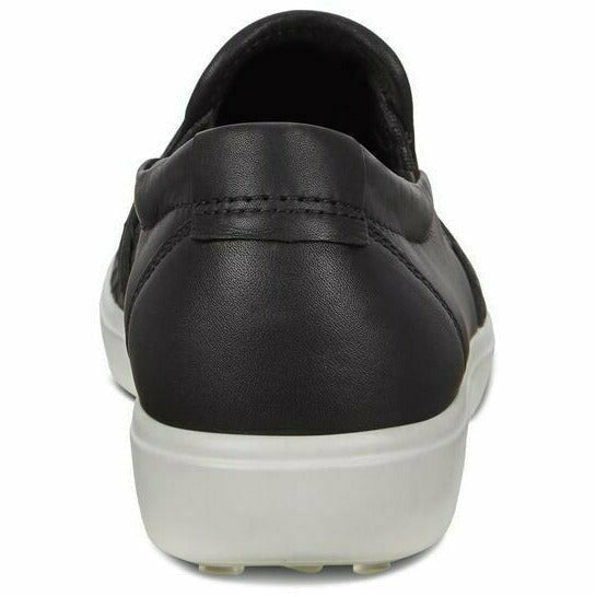  ECCO FOOTWEAR Roderer Shoe Center