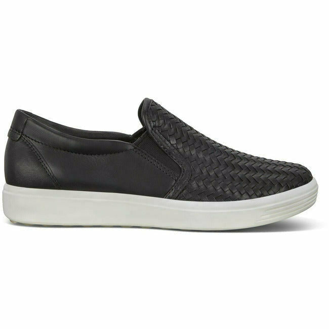  ECCO FOOTWEAR Roderer Shoe Center