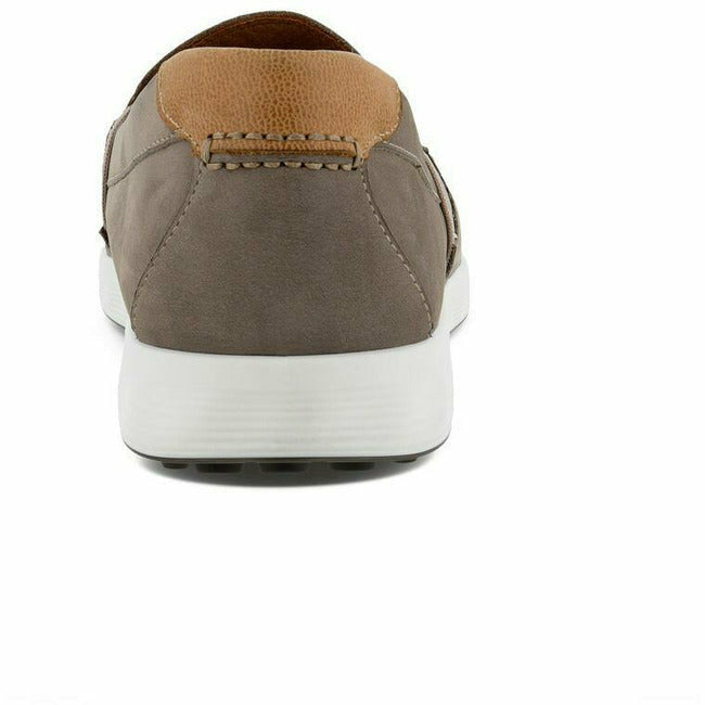  ECCO FOOTWEAR Roderer Shoe Center