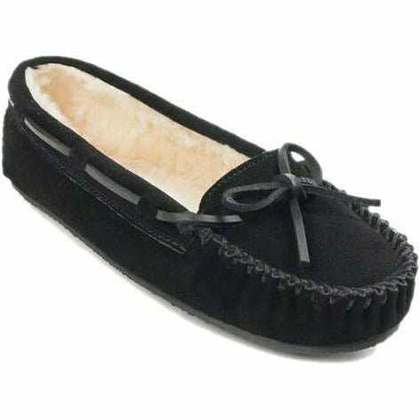  MINNETONKA FOOTWEAR Roderer Shoe Center