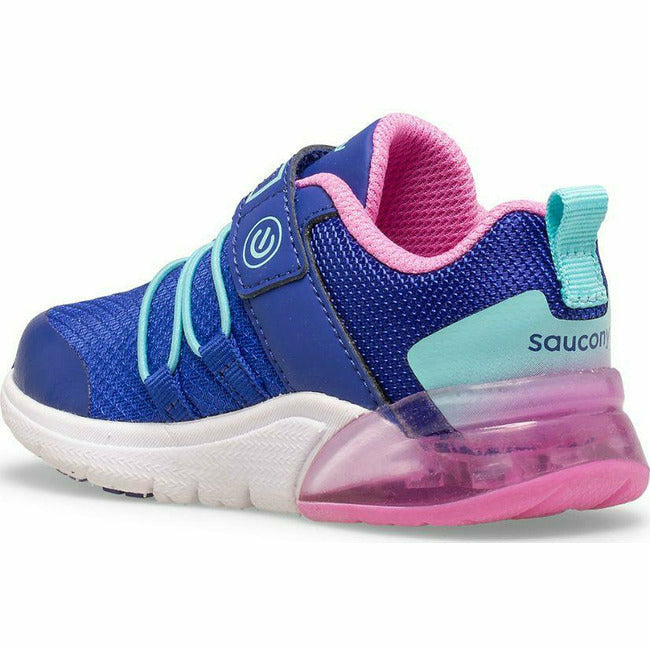  SAUCONY FOOTWEAR Roderer Shoe Center