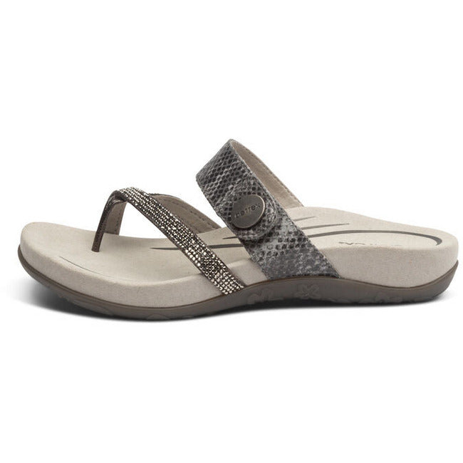 Aetrex Women&#39;s Izzy Sandal