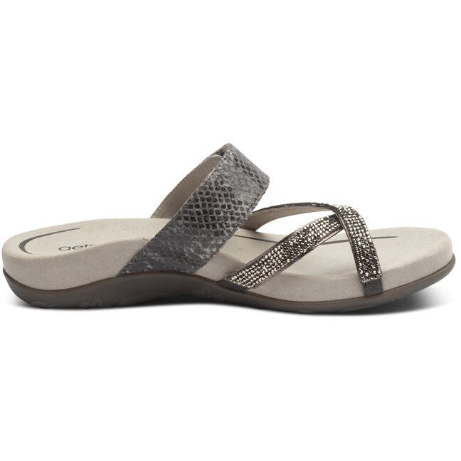 Aetrex Women&#39;s Izzy Sandal