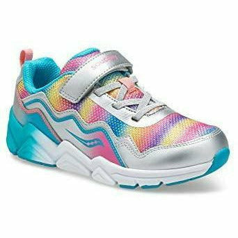  SAUCONY FOOTWEAR Roderer Shoe Center