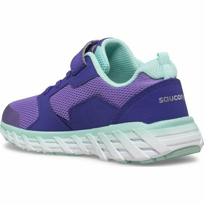  SAUCONY FOOTWEAR Roderer Shoe Center