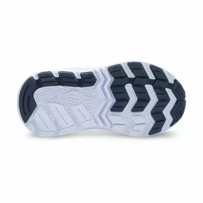  SAUCONY FOOTWEAR Roderer Shoe Center