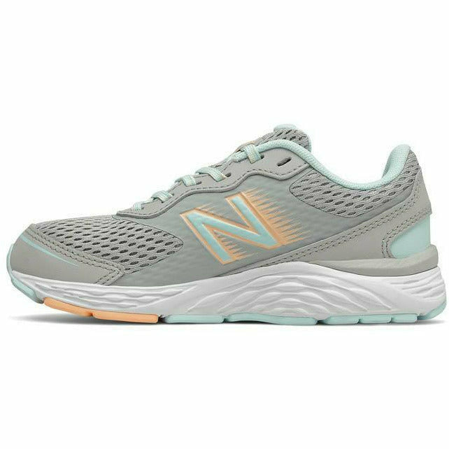  NEW BALANCE FOOTWEAR Roderer Shoe Center