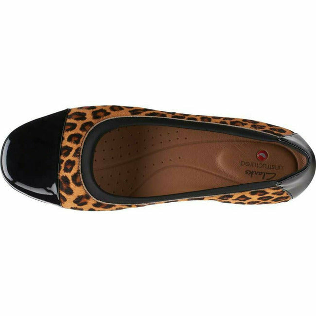  CLARKS FOOTWEAR Roderer Shoe Center