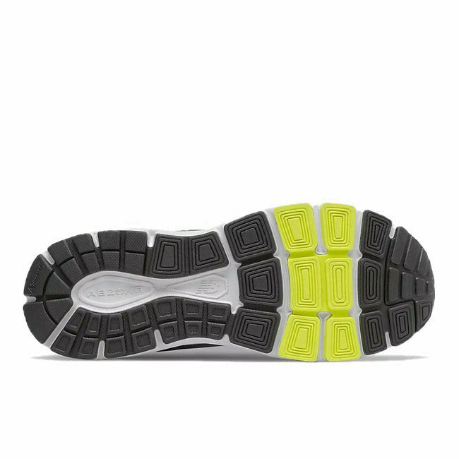  NEW BALANCE FOOTWEAR Roderer Shoe Center
