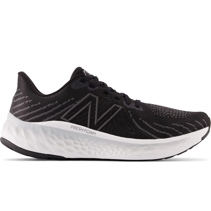 Side of New Balance Men&