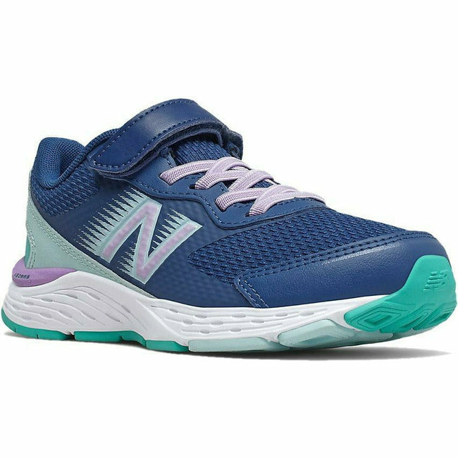  NEW BALANCE FOOTWEAR Roderer Shoe Center